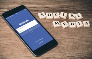 Are Facebook and Instagram listening to you ?