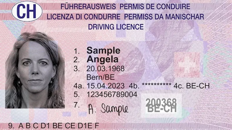 Recto du nouveau permis de conduire suisse 2023